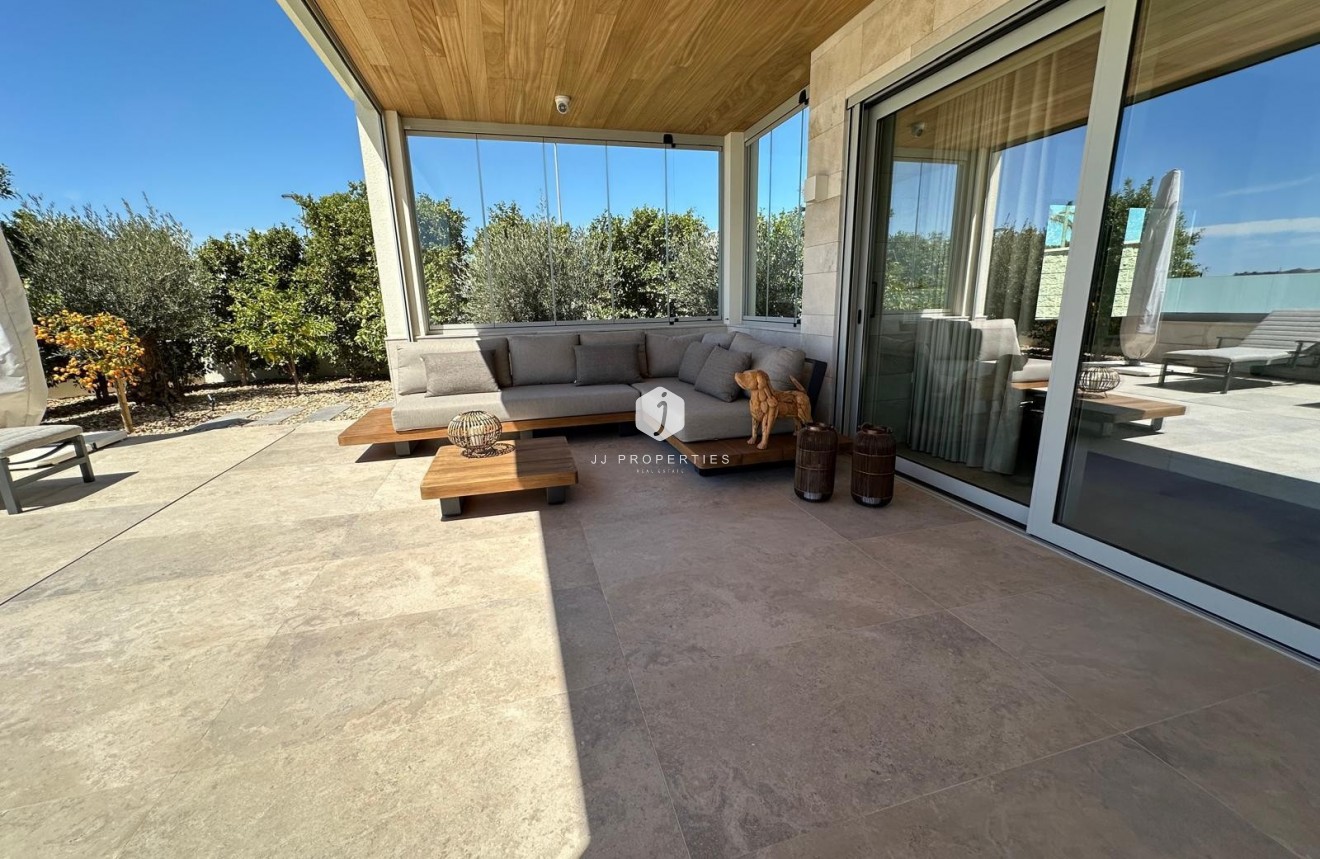 D'occasion - Villa -
Benijofar - Costa Blanca