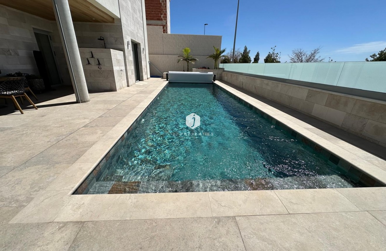 D'occasion - Villa -
Benijofar - Costa Blanca