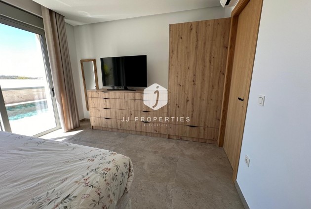 D'occasion - Villa -
Benijofar - Costa Blanca