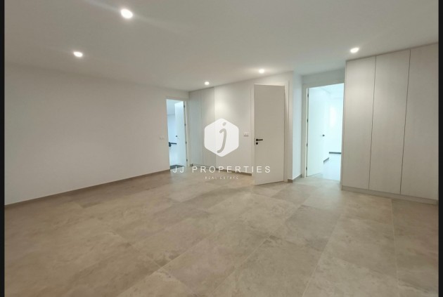 D'occasion - Villa -
Benijofar - Costa Blanca