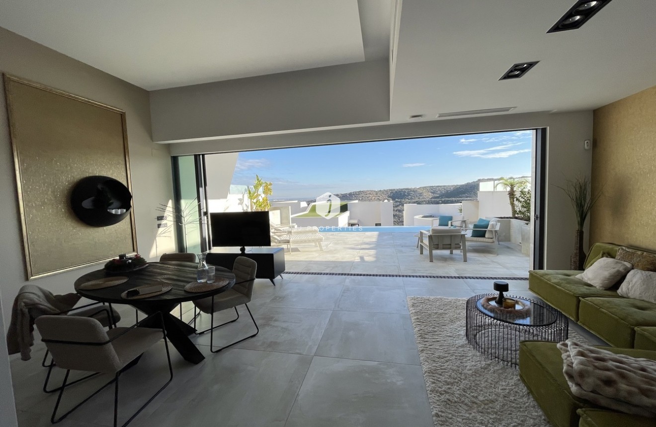 D'occasion - Villa -
Ciudad Quesada - Costa Blanca