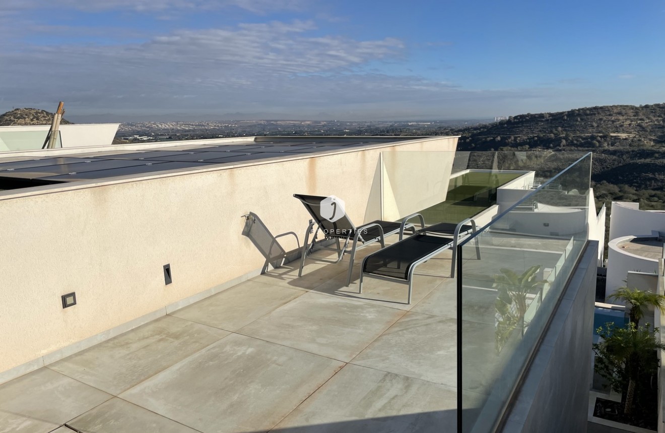 D'occasion - Villa -
Ciudad Quesada - Costa Blanca