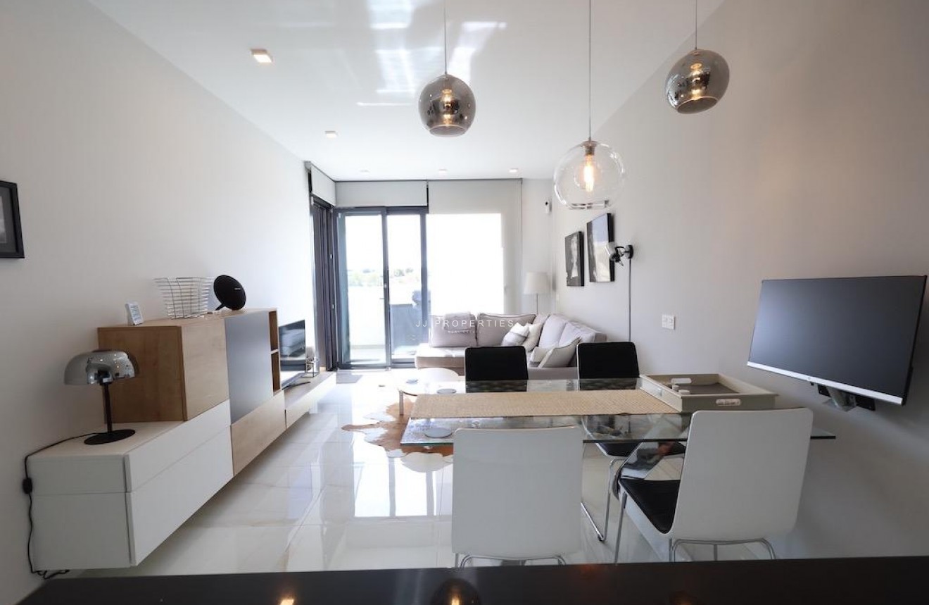 Segunda mano - Apartamento / piso -
Orihuela Costa - Costa Blanca