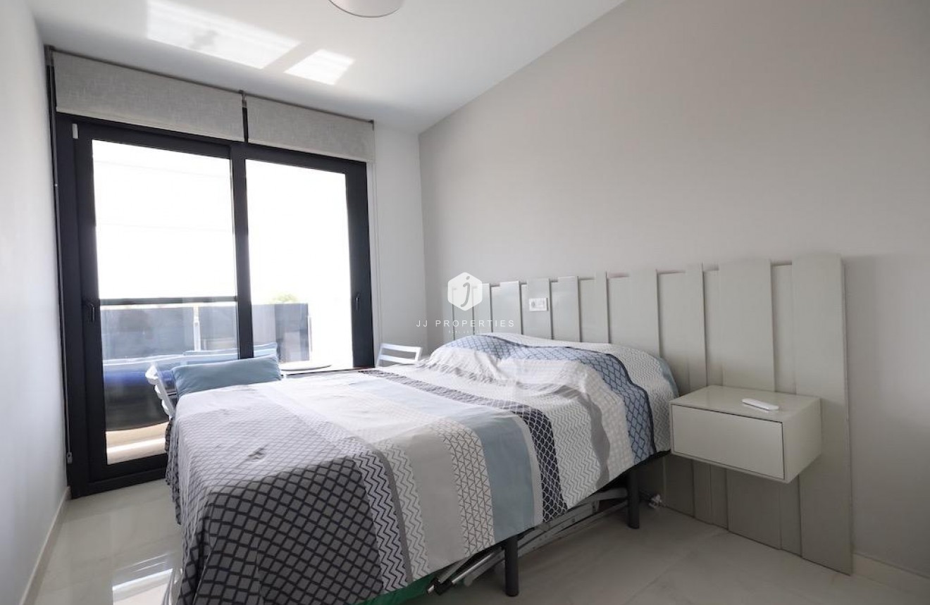 Segunda mano - Apartamento / piso -
Orihuela Costa - Costa Blanca