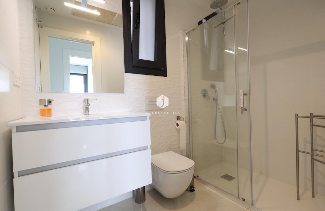 Segunda mano - Apartamento / piso -
Orihuela Costa - Costa Blanca