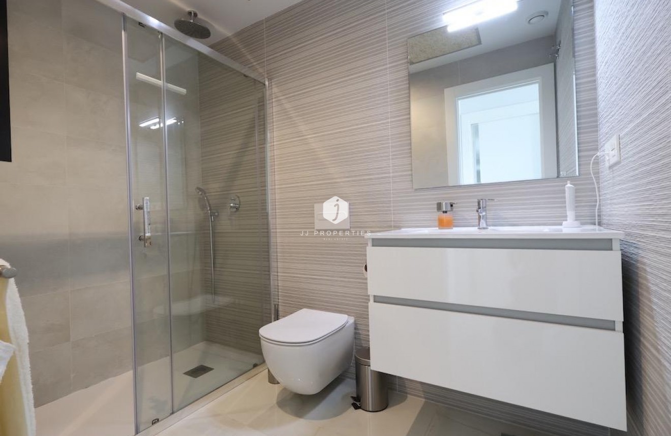 Segunda mano - Apartamento / piso -
Orihuela Costa - Costa Blanca