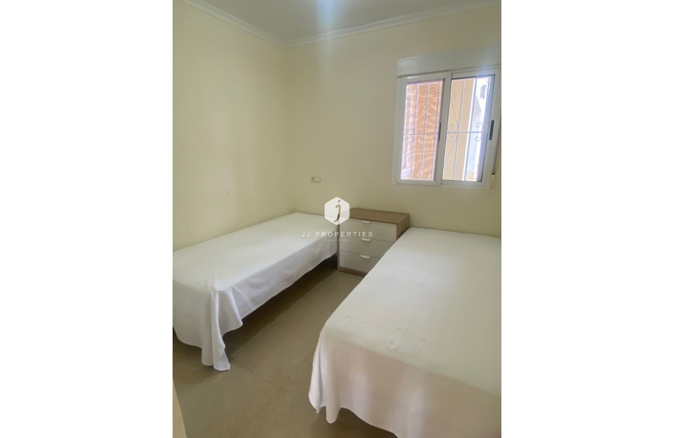 D'occasion - Villa -
Algorfa - Inland