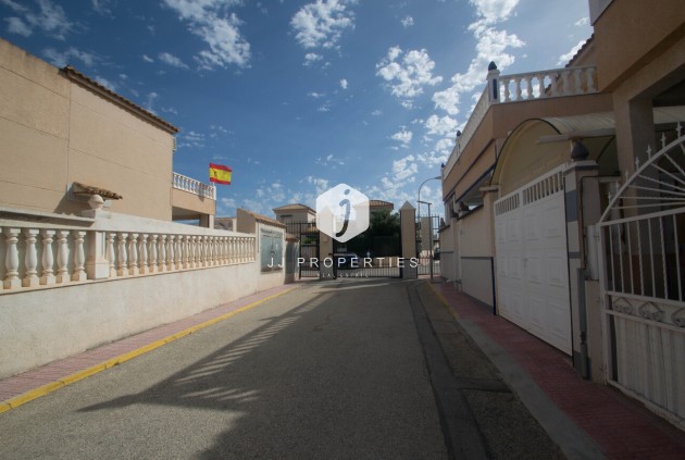 Segunda mano - Duplex -
Torrevieja - Costa Blanca