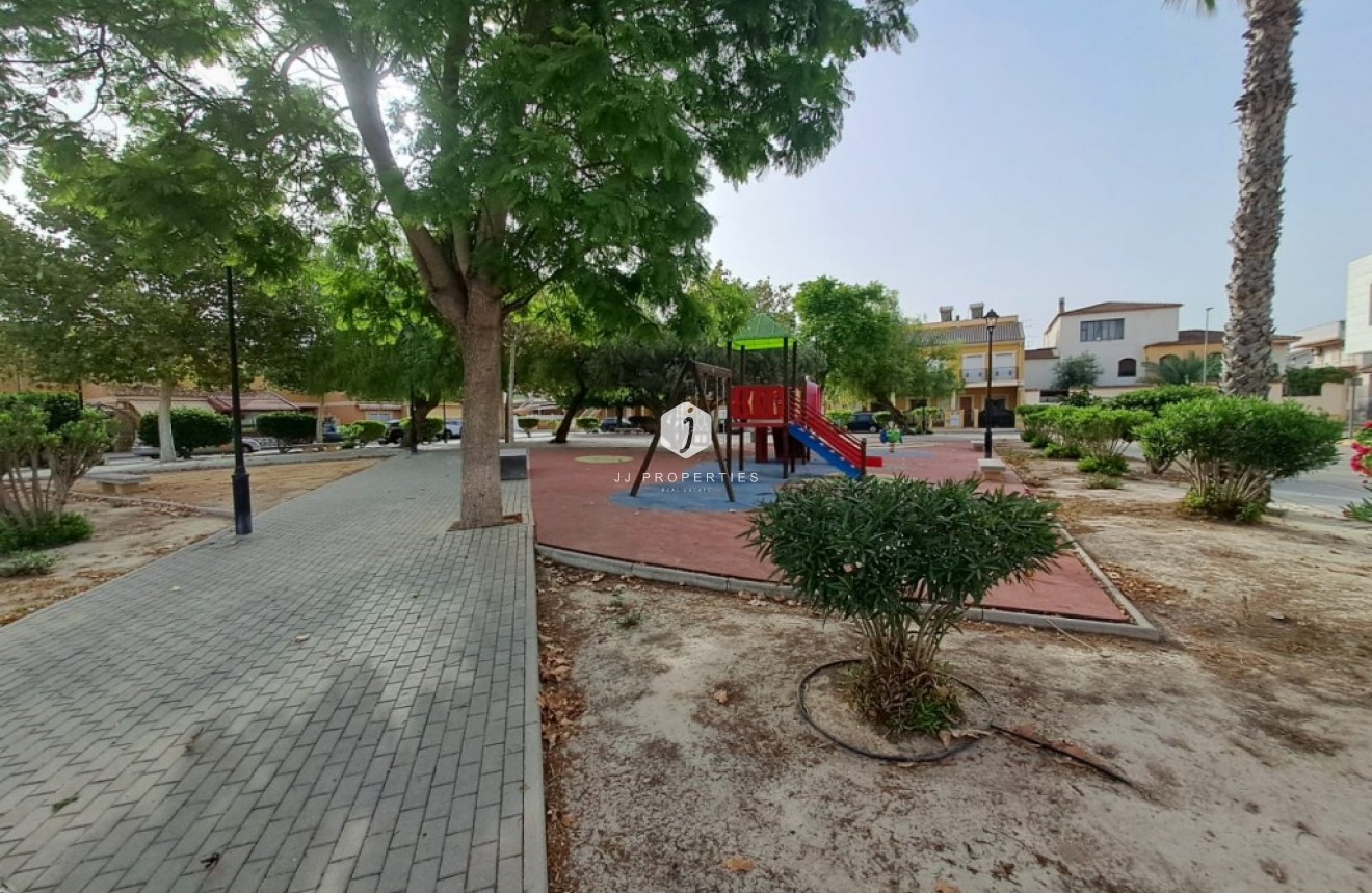 Segunda mano - Bungalow -
Benejúzar - Inland