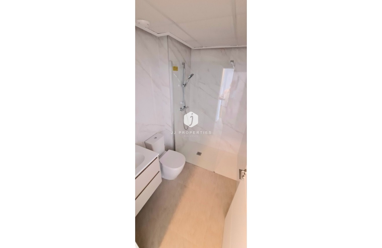 Segunda mano - Apartamento / piso -
Playa Flamenca - Costa Blanca