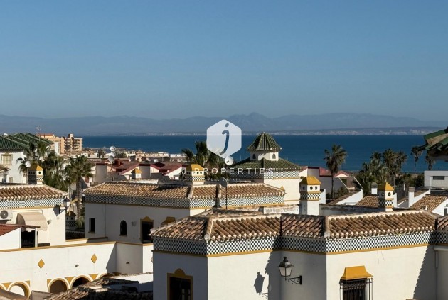 Segunda mano - Bungalow -
Torrevieja - Cañada Del Molino