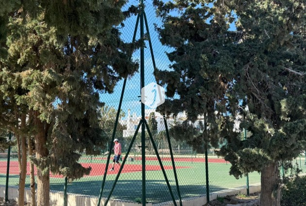 Segunda mano - Bungalow -
Torrevieja - Cañada Del Molino