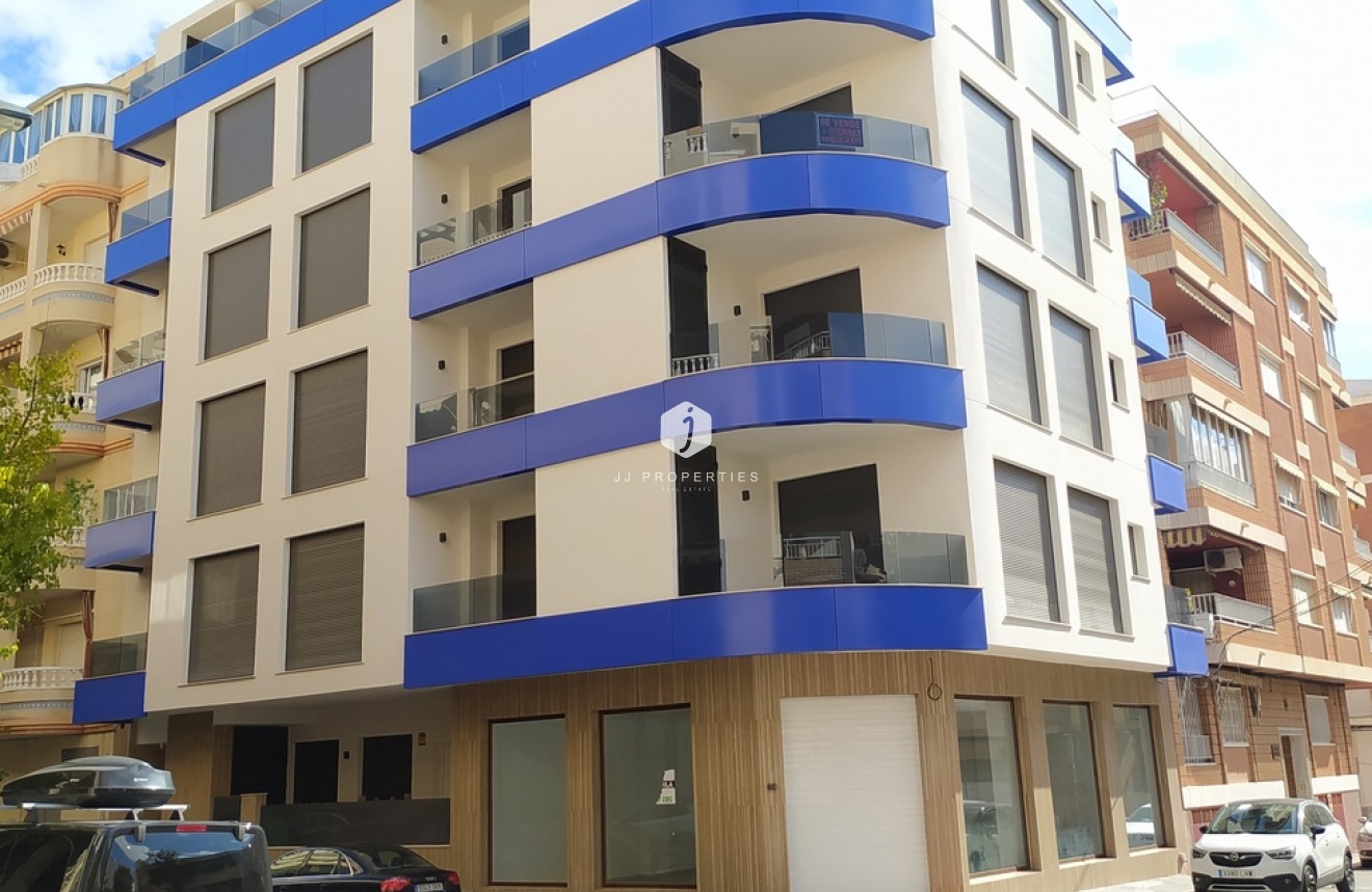 Segunda mano - Apartamento / piso -
Torrevieja - CENTRE PLAYA DEL CURA LAS PISCINAS