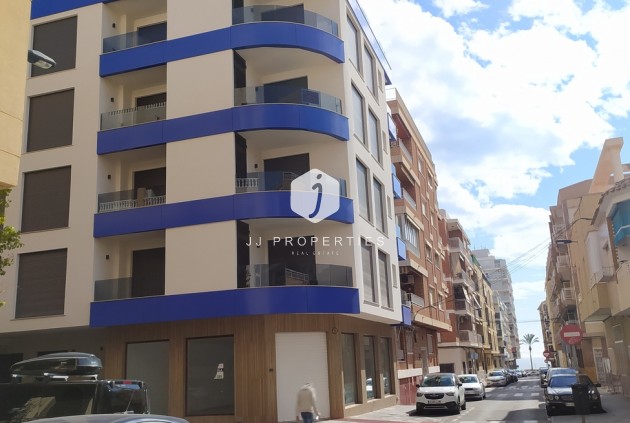 Segunda mano - Apartamento / piso -
Torrevieja - CENTRE PLAYA DEL CURA LAS PISCINAS
