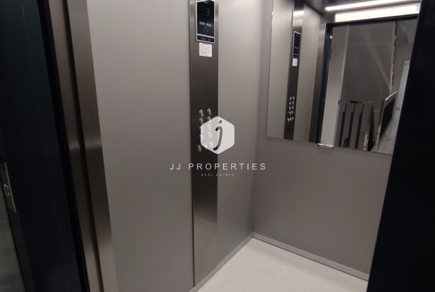 Segunda mano - Apartamento / piso -
Torrevieja - CENTRE PLAYA DEL CURA LAS PISCINAS