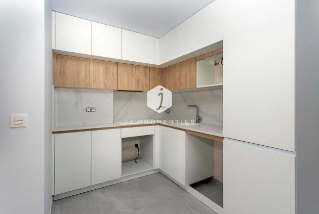 Segunda mano - Apartamento / piso -
Torrevieja - CENTRE PLAYA DEL CURA LAS PISCINAS