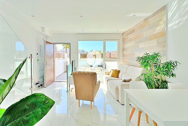 Tweedehands - Chalet -
Torrevieja - Costa Blanca