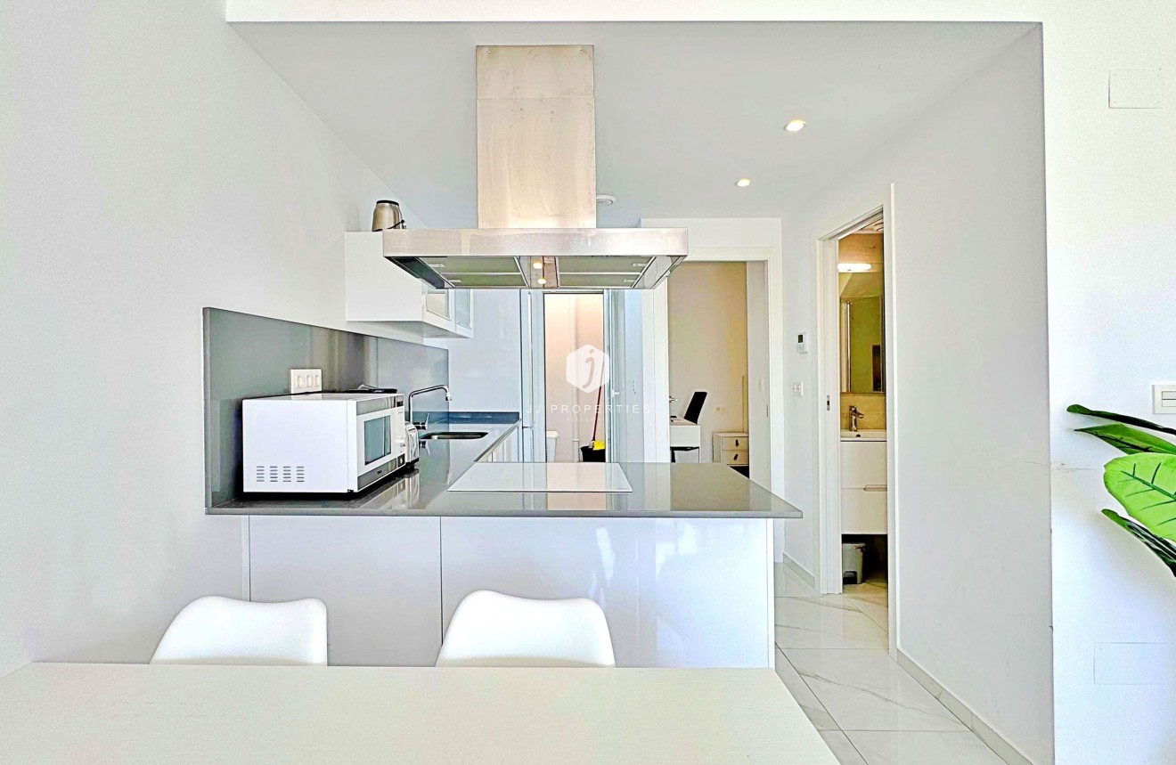 Tweedehands - Chalet -
Torrevieja - Costa Blanca