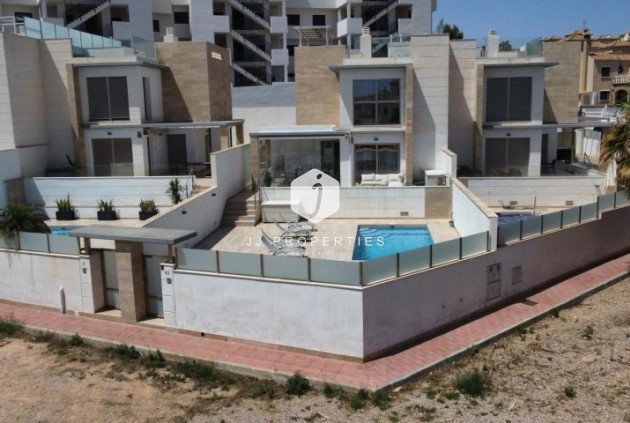 Segunda mano - Villa -
Orihuela Costa - Costa Blanca