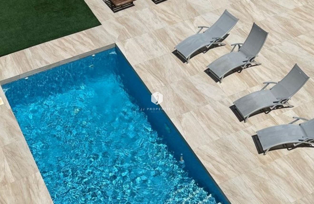 Segunda mano - Villa -
Orihuela Costa - Costa Blanca