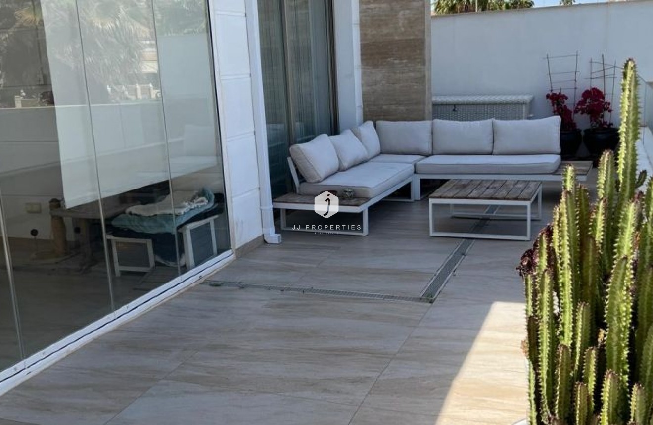 Segunda mano - Villa -
Orihuela Costa - Costa Blanca