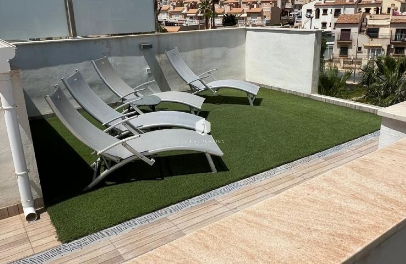 Segunda mano - Villa -
Orihuela Costa - Costa Blanca