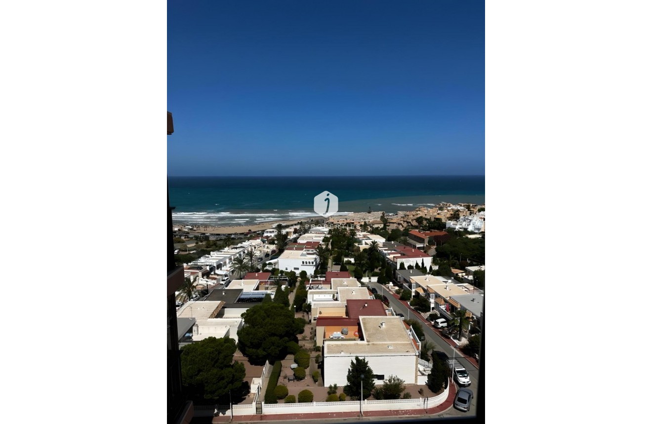 Segunda mano - Apartamento / piso -
Torrevieja - Cabo cervera