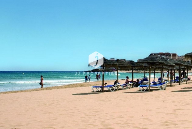 Segunda mano - Apartamento / piso -
Torrevieja - Cabo cervera