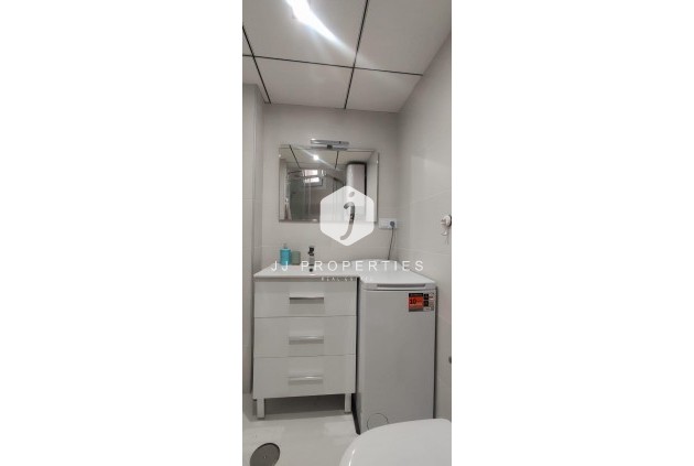 Segunda mano - Apartamento / piso -
Torrevieja - Cabo cervera