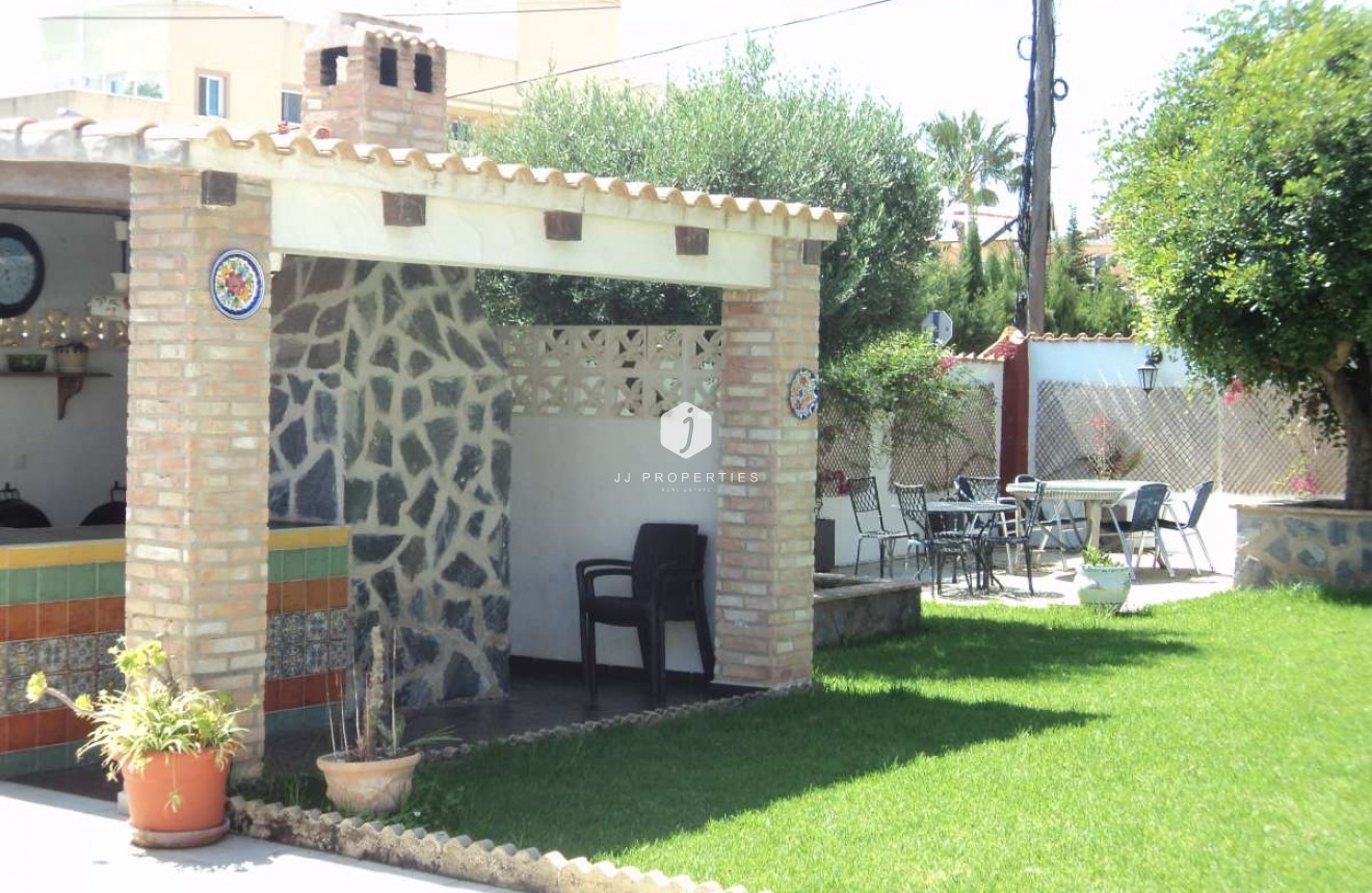 Segunda mano - Villa -
Orihuela Costa - Costa Blanca