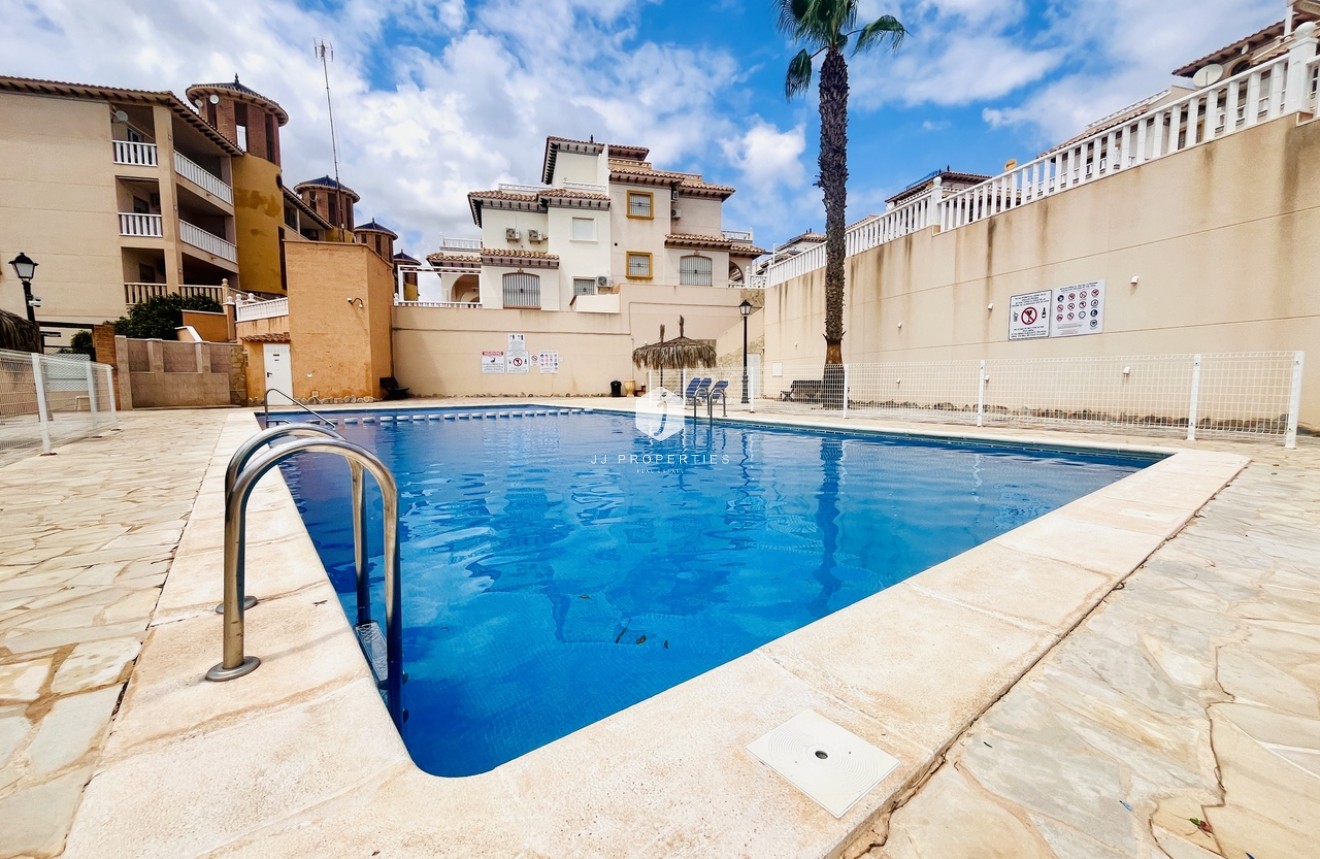Aus zweiter Hand - Wohnung -
Cabo Roig - Costa Blanca