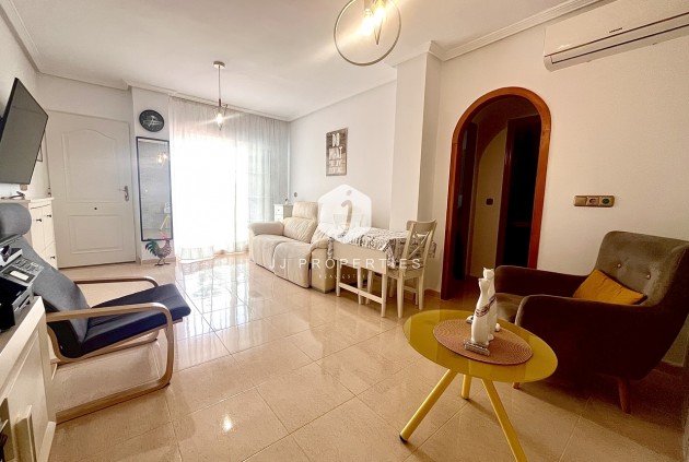 Aus zweiter Hand - Wohnung -
Cabo Roig - Costa Blanca