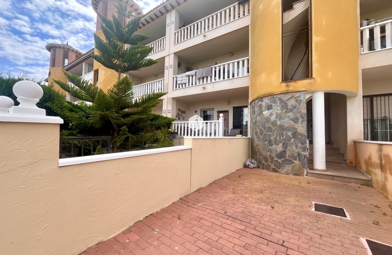 Aus zweiter Hand - Wohnung -
Cabo Roig - Costa Blanca