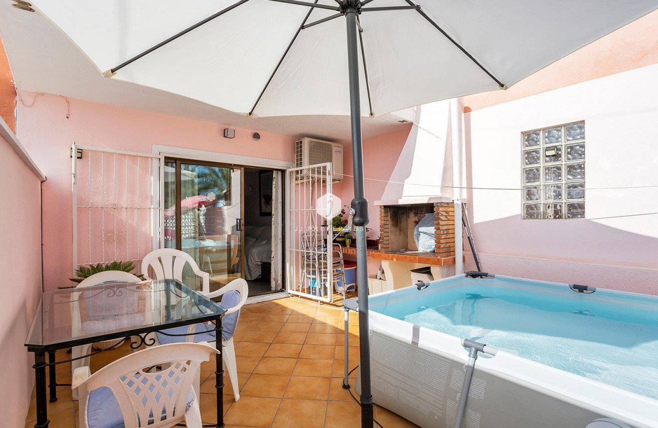 Segunda mano - Chalet -
Torrevieja - Aguas Nuevas 1