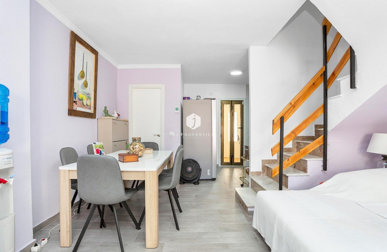 Segunda mano - Chalet -
Torrevieja - Aguas Nuevas 1