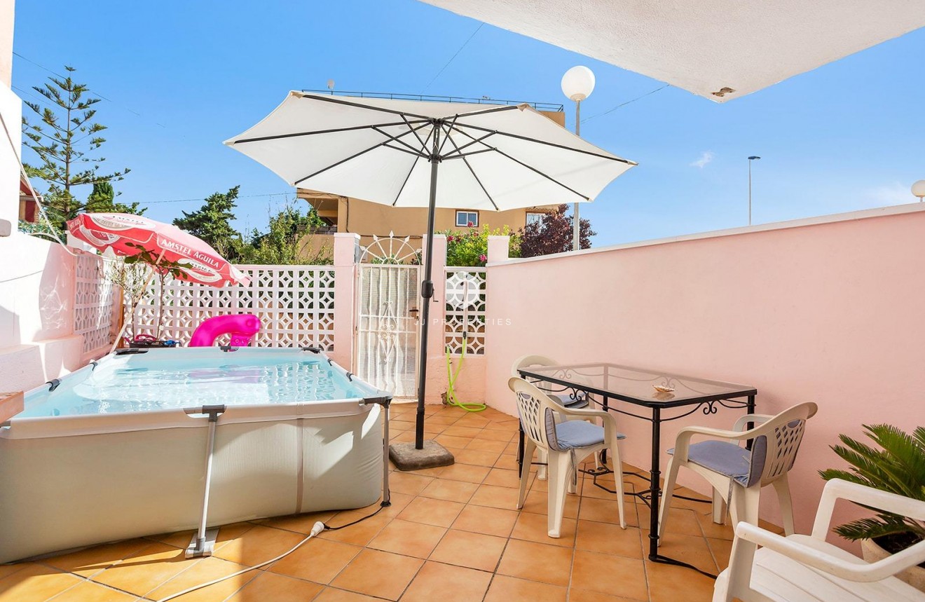 Segunda mano - Chalet -
Torrevieja - Aguas Nuevas 1