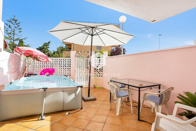 Segunda mano - Chalet -
Torrevieja - Aguas Nuevas 1