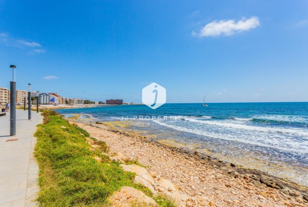 Segunda mano - Chalet -
Torrevieja - Aguas Nuevas 1