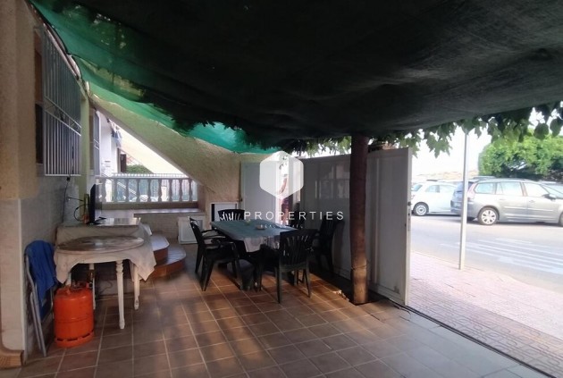 Segunda mano - Apartamento / piso -
Torrevieja - La Mata