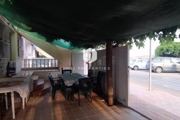 Segunda mano - Apartamento / piso -
Torrevieja - La Mata