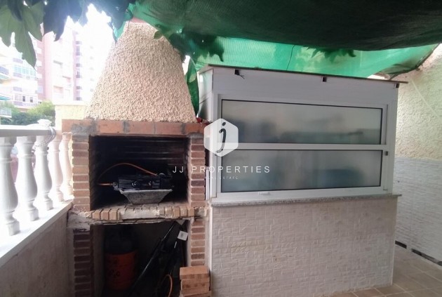 Segunda mano - Apartamento / piso -
Torrevieja - La Mata