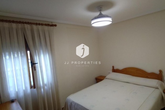 Segunda mano - Apartamento / piso -
Torrevieja - La Mata