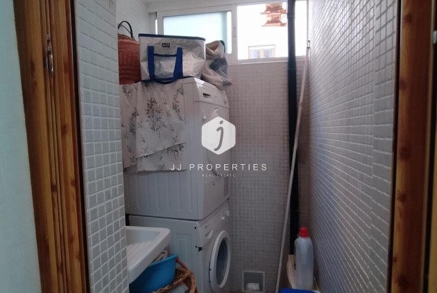 Segunda mano - Apartamento / piso -
Torrevieja - La Mata