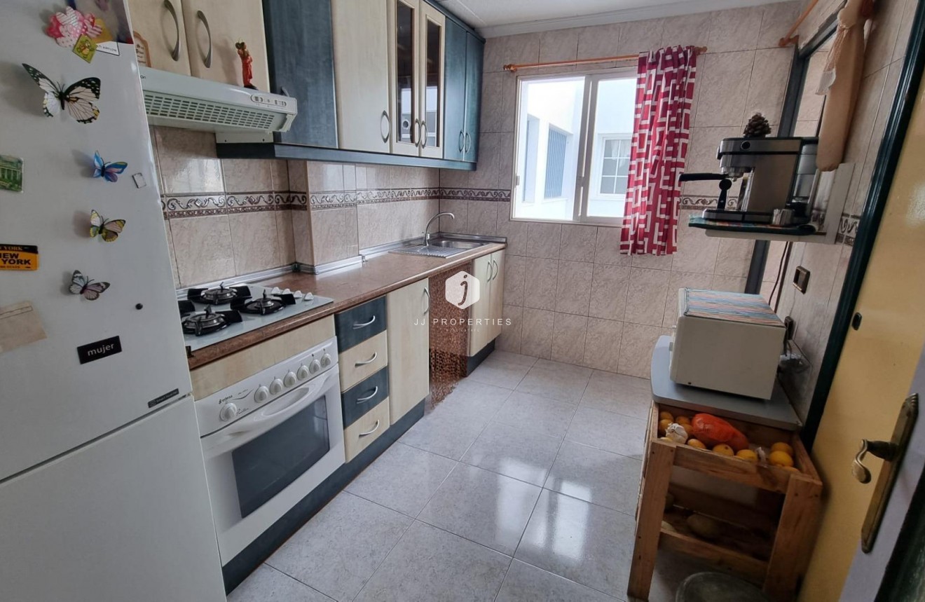 D'occasion - Appartement -
Torrevieja - Habaneras