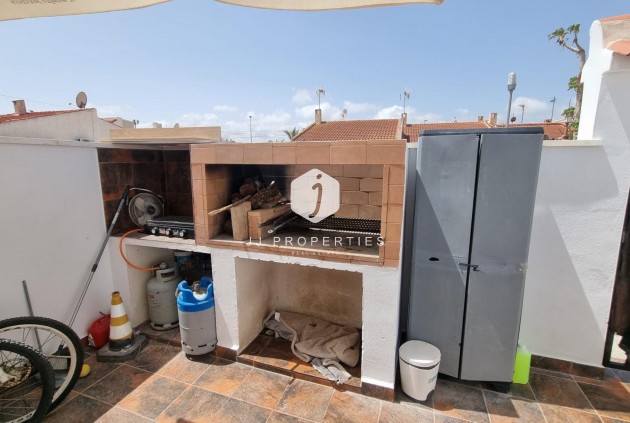 Tweedehands - Bungalow -
Torrevieja - La Siesta - El Salado - Torreta