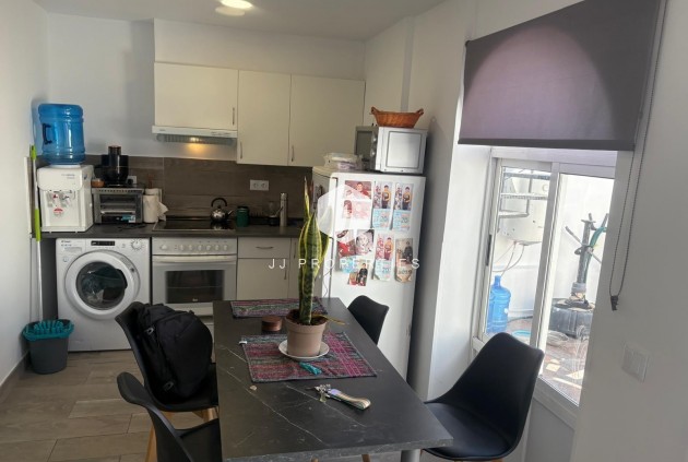 Tweedehands - Bungalow -
Torrevieja - La Siesta - El Salado - Torreta