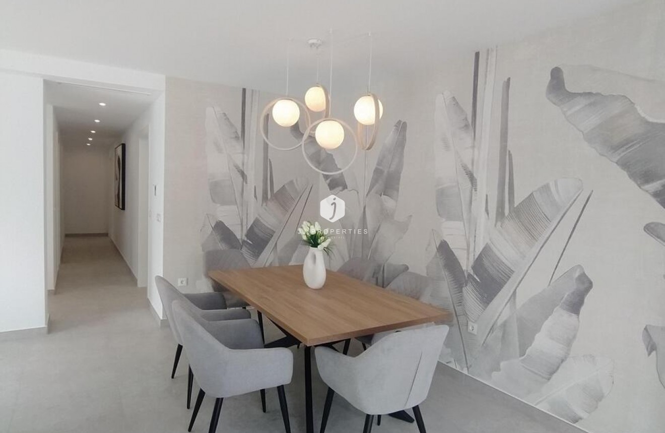 Segunda mano - Apartamento / piso -
Torrevieja - Torreblanca