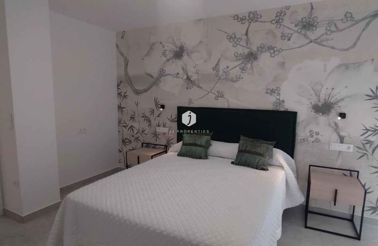 Segunda mano - Apartamento / piso -
Torrevieja - Torreblanca