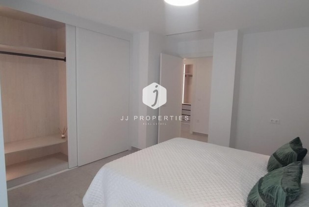 Segunda mano - Apartamento / piso -
Torrevieja - Torreblanca