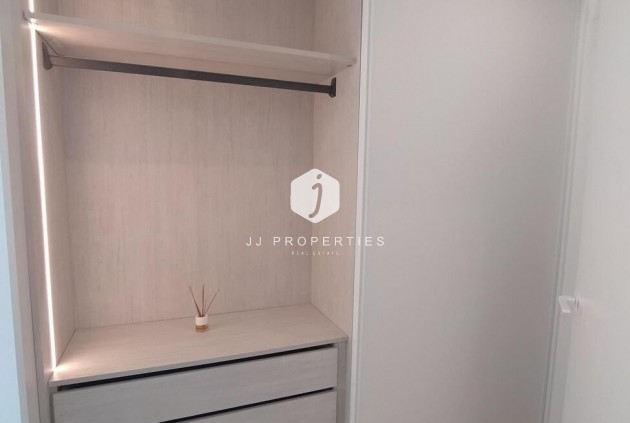 Segunda mano - Apartamento / piso -
Torrevieja - Torreblanca